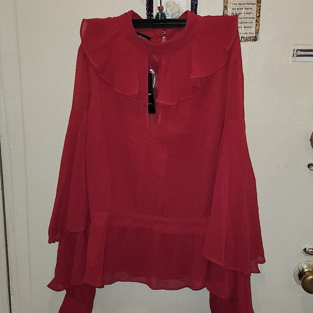 Bebe fuschia Medium dressy Shirt